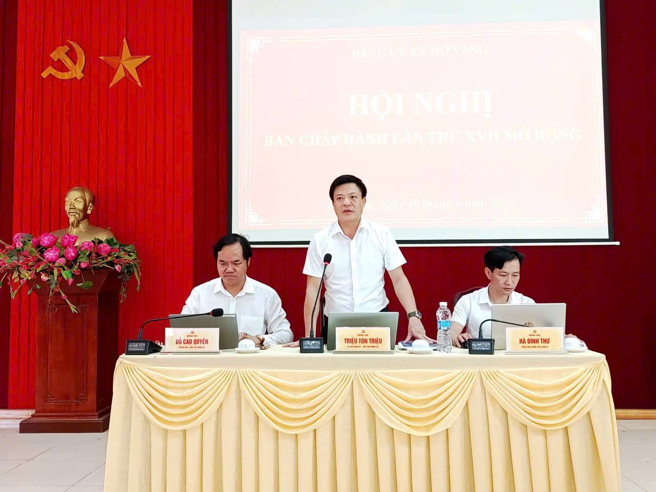 Triệu Tòn Triệu, Bí thư Đảng ủy xã 