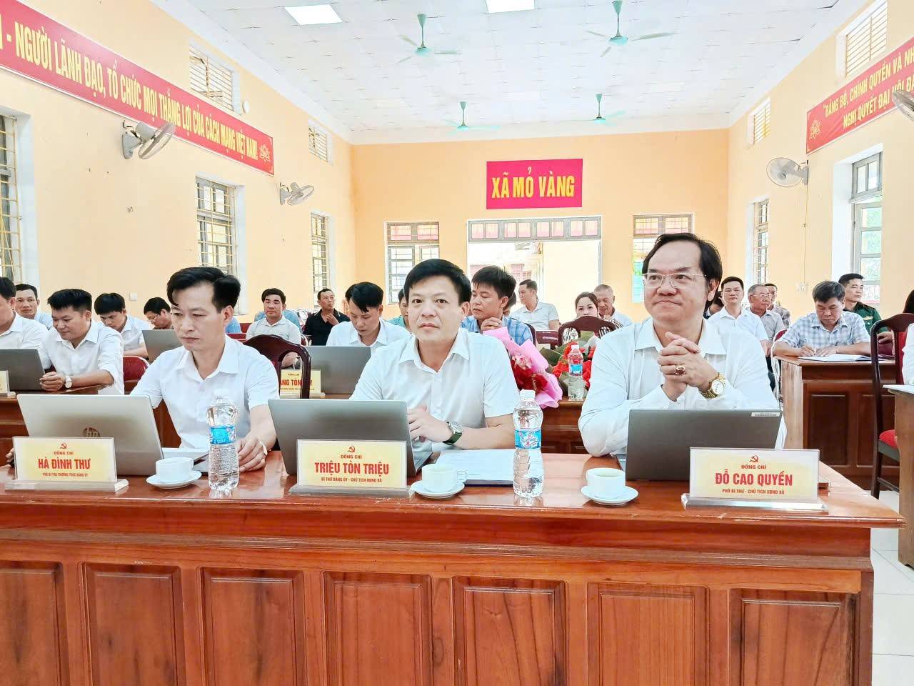 Các đại biểu tham dự hội nghị