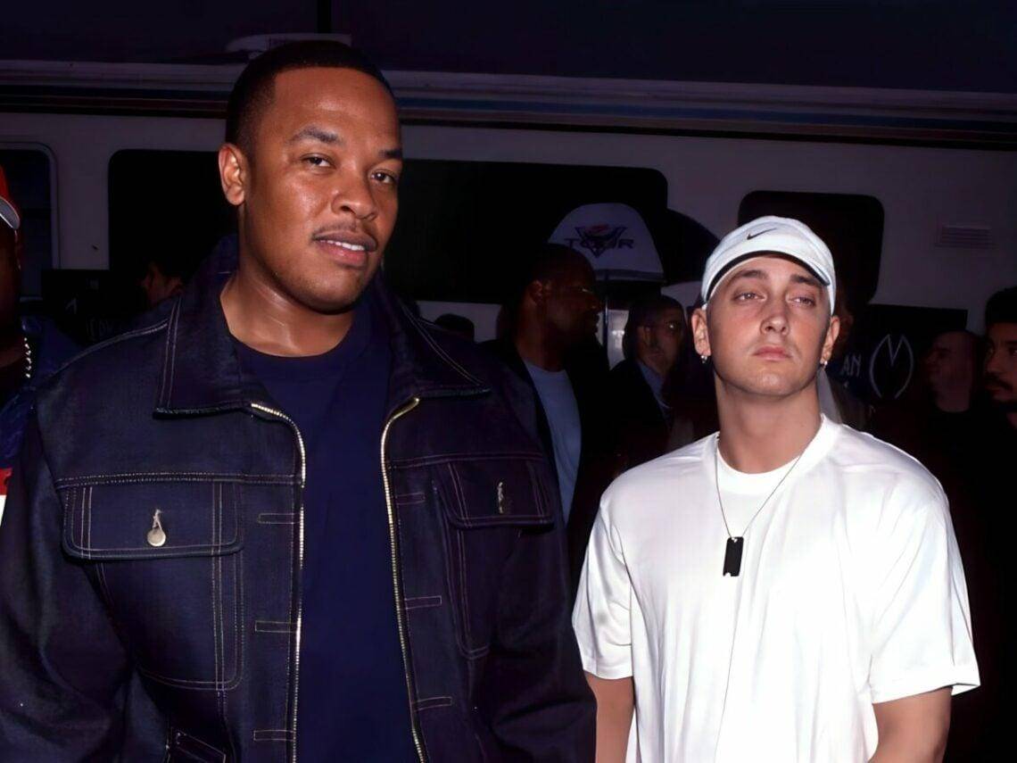 Khi cả ngành công nghiệp âm nhạc còn hoài nghi về một rapper da trắng đến từ Detroit, Dr. Dre đã nhìn thấy tài năng đặc biệt của Eminem. Quyết định ký hợp đồng với Eminem năm 1998 được xem là một trong những thương vụ phát hiện tài năng thành công nhất lị