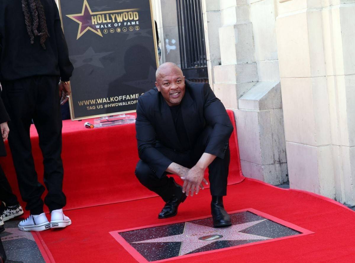 Tỷ phú Dr. Dre: Từ cậu bé bị bạo hành đến nghệ sĩ kinh doanh tài năng của thế giới