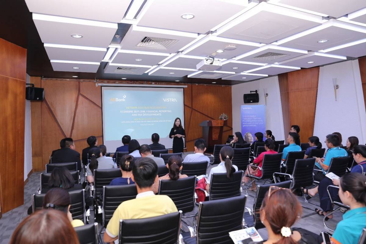 ABBank và Vistra chia sẻ triển vọng kinh tế, những thay đổi mới về kế toán và thuế cho doanh nghiệp
