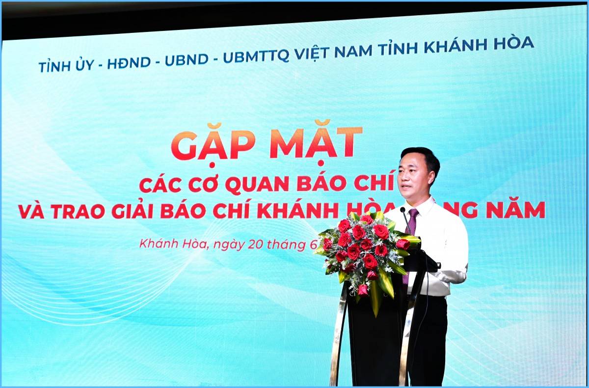 Gặp mặt các cơ quan báo chí và trao Giải Báo chí Khánh Hòa năm 2026