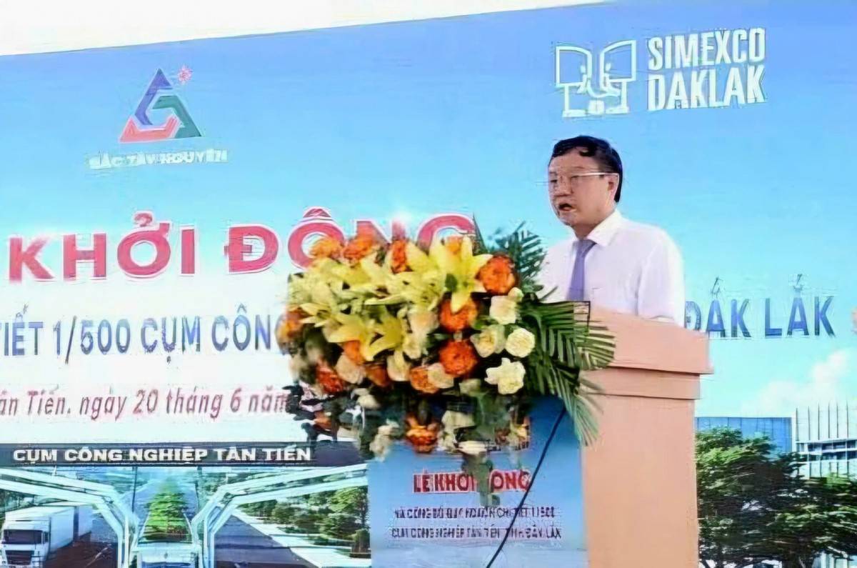  Phó chủ tịch UBND tỉnh Đắk Lắk Đào Mỹ phát biểu chỉ đạo tại buổi lễ khởi động dự án.