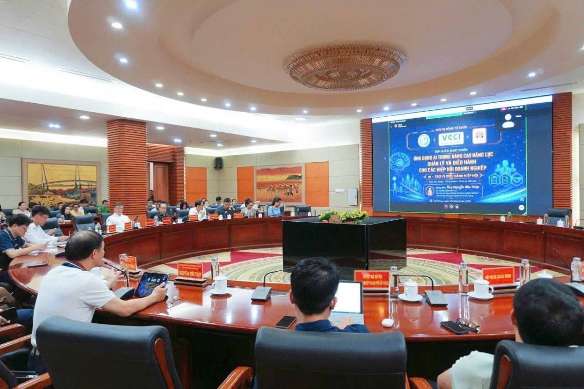 Hiệp hội Doanh nghiệp nhỏ và vừa thành phố Hải Phòng thúc đẩy ứng dụng AI trong quản lý, điều hành