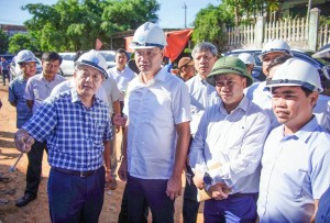 Bí thư Thành ủy Đà Nẵng yêu cầu đẩy nhanh giải phóng mặt bằng tuyến đường Liên kết vùng miền Trung
