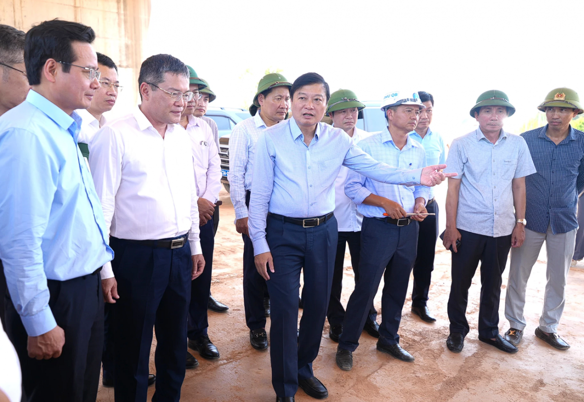 Quảng Trị tăng tốc các dự án giao thông chiến lược, thúc đẩy giải ngân đầu tư công