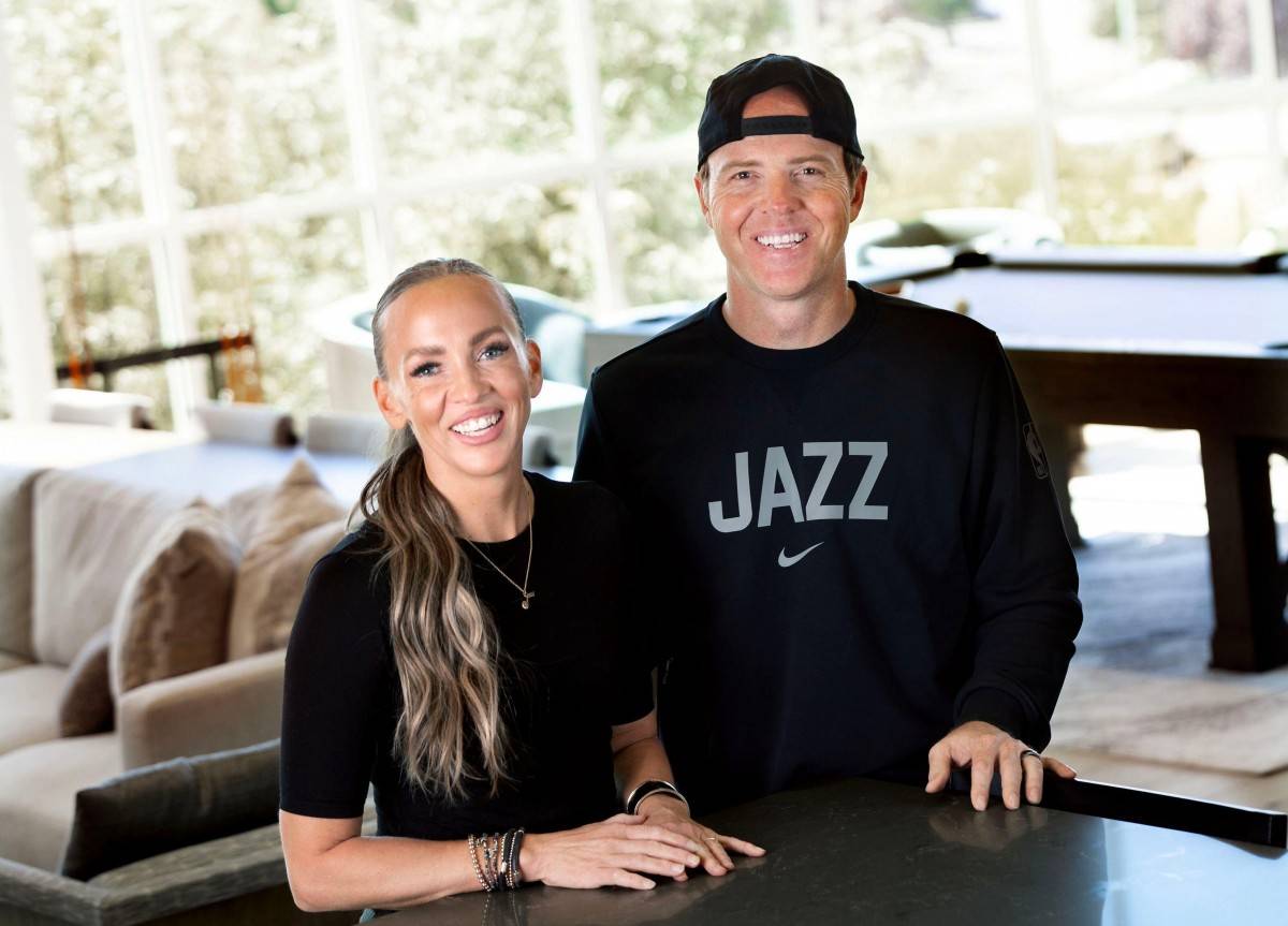 Từ NBA đến NHL, Ryan Smith đang xây dựng một hệ sinh thái thể thao và giải trí có sức ảnh hưởng sâu rộng đối với sự phát triển kinh tế của bang Utah.