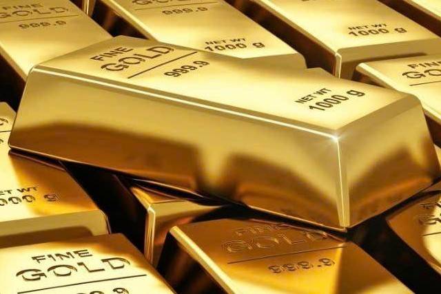 Nghịch lý thị trường vàng: Thế trận "ghim giá" và khoảng cách biệt kỷ lục