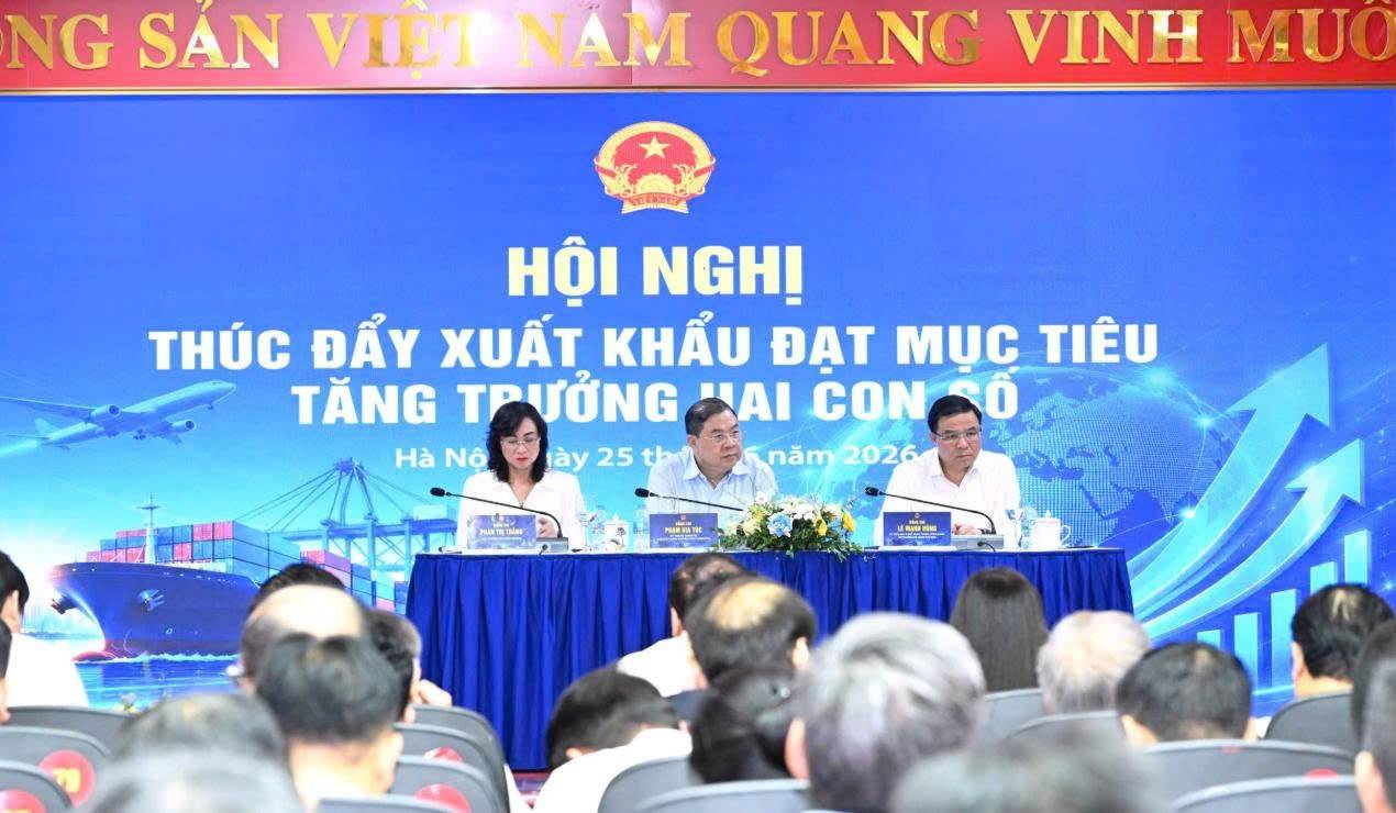 Xuất khẩu Việt Nam tăng gần 20%, hướng tới mục tiêu tăng trưởng hai con số