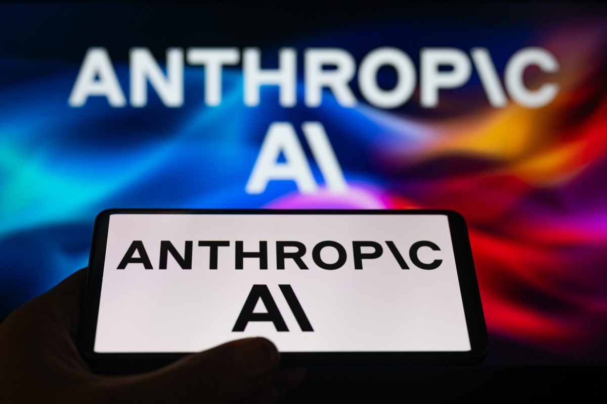 Anthropic ra mắt Claude Tag, mở rộng AI cho môi trường làm việc