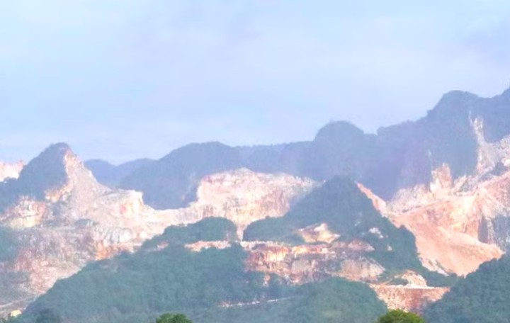 Nghệ An chỉ đạo kiểm tra, xử lý các điểm nóng khai thác khoáng sản trái phép
