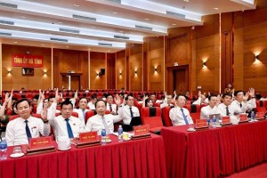 Hà Tĩnh thông qua chính sách phụ cấp mới, ổn định bộ máy thôn, tổ dân phố sau sắp xếp