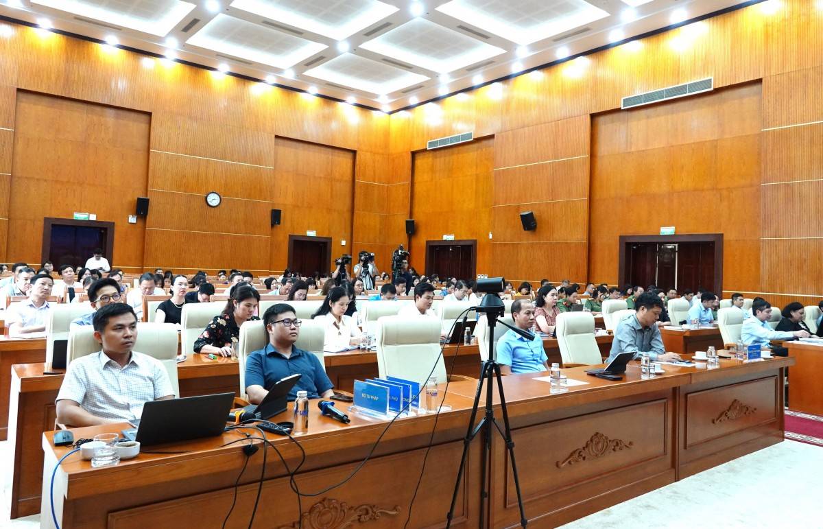 Chính phủ ban hành cơ chế đặc thù xử lý hơn 11.000 cơ sở nhà, đất dôi dư sau sắp xếp bộ máy