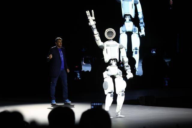 Boston Dynamics định hướng Atlas trở thành robot hình người đa năng phục vụ sản xuất, logistics và các công việc có mức độ nguy hiểm cao.
