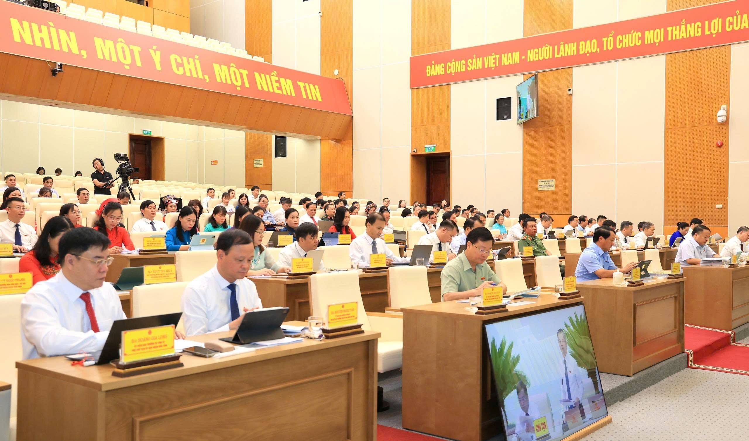 Kỳ họp thứ tư HĐND tỉnh Tuyên Quang khóa XX: Quyết sách đồng bộ, tạo động lực phát triển 6 tháng cuối năm 2026