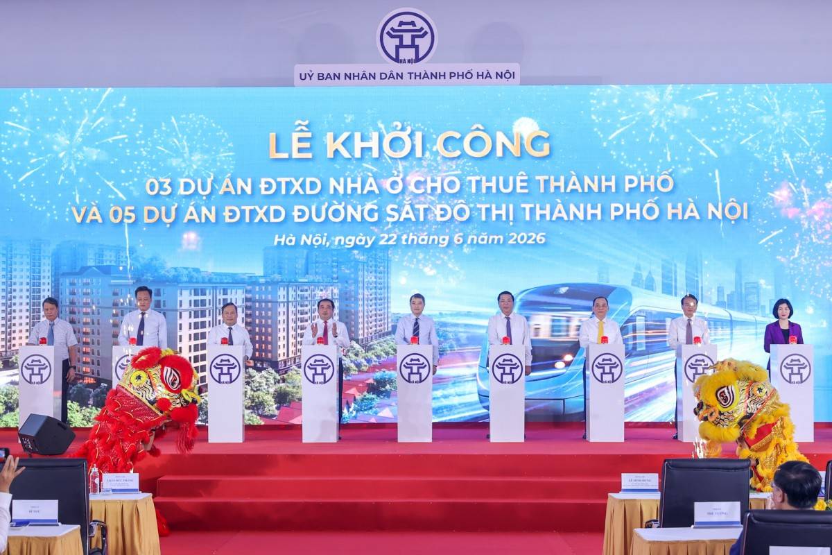 Ngày 22/6/2026, Thủ tướng Chính phủ Lê Minh Hưng ấn nút khởi công 5 tuyến đường sắt đô thị và 3 dự án nhà ở cho thuê trên địa bàn Hà Nội - Ảnh: VGP/Nhật Bắc