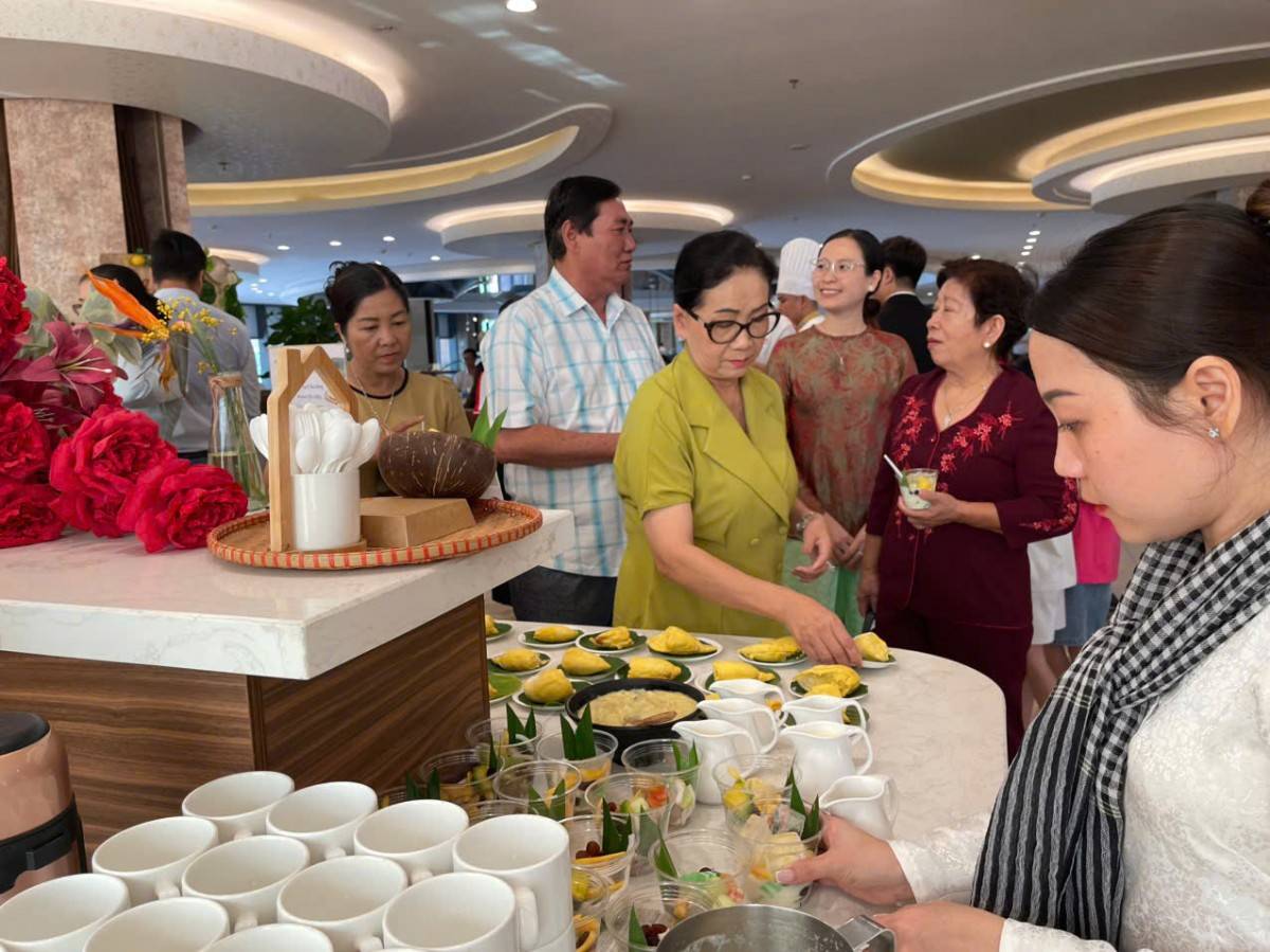 Buffet sầu riêng ở Cần Thơ: Cách làm mới để nâng giá trị nông sản