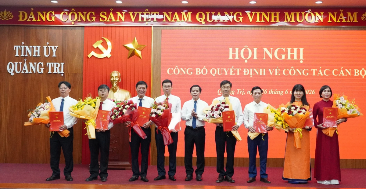 Quảng Trị công bố các quyết định điều động, chỉ định cán bộ cấp xã