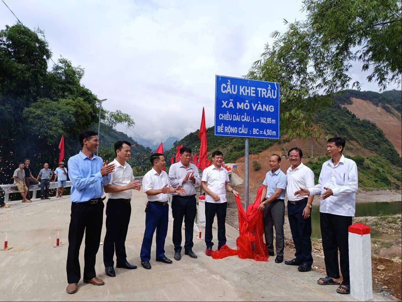 Lào Cai: Cầu Khe Trầu – Nhịp nối dân sinh, mở lối phát triển vùng quế Mỏ Vàng
