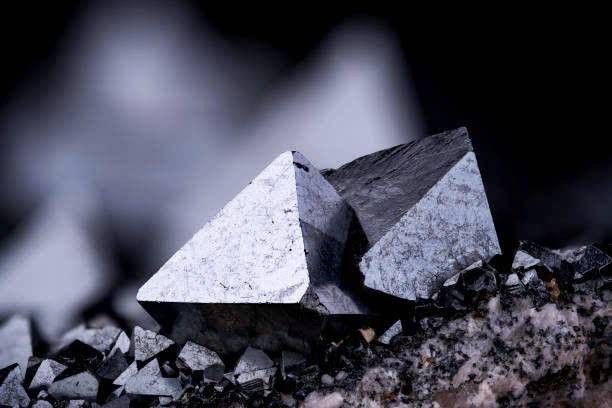 Thị trường quặng sắt toàn cầu đối mặt làn sóng giảm giá dài nhất kể từ năm 2022