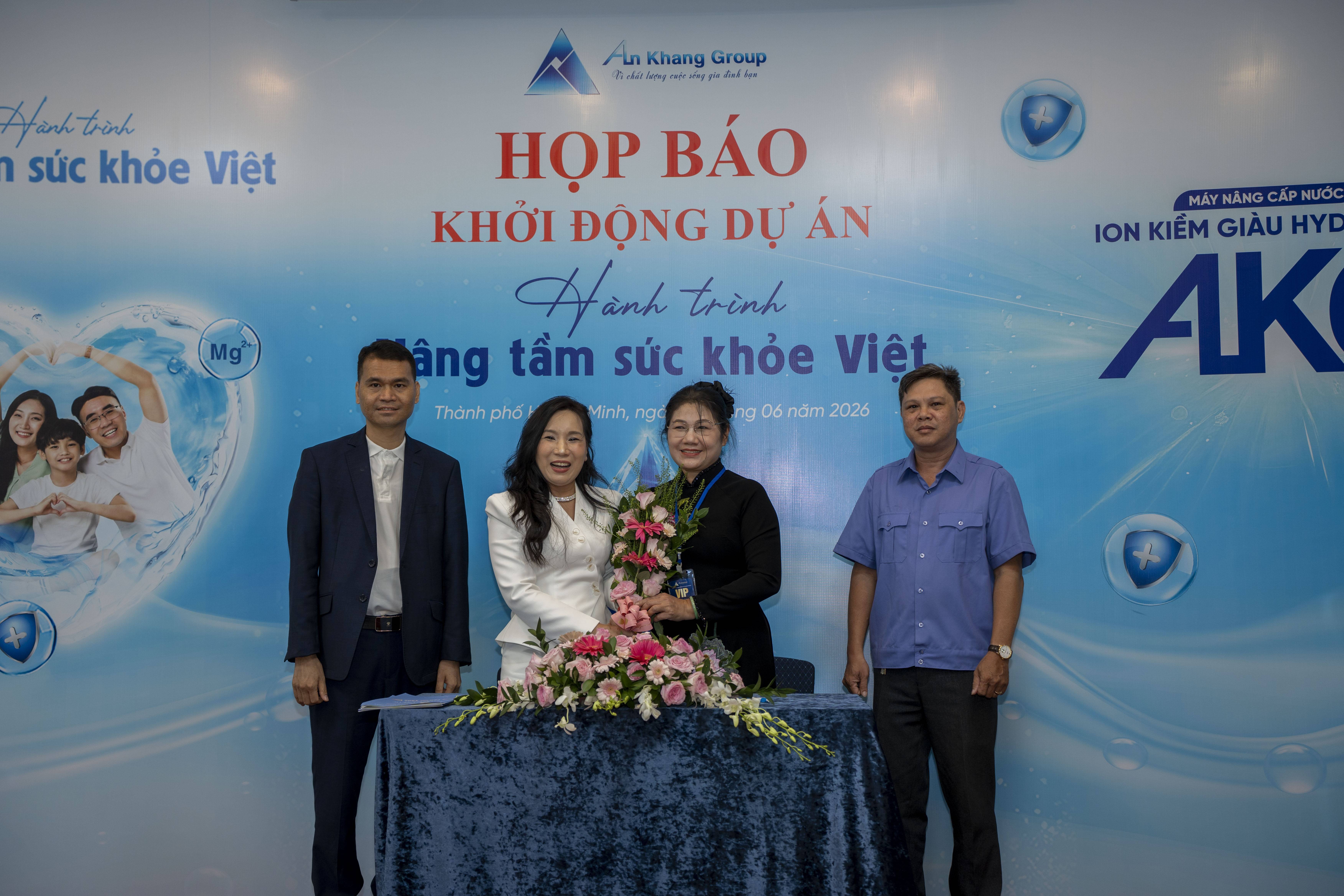 Đại diện văn phòng độc quyền cấp 1 ký kết hợp tác cùng An Khang Group