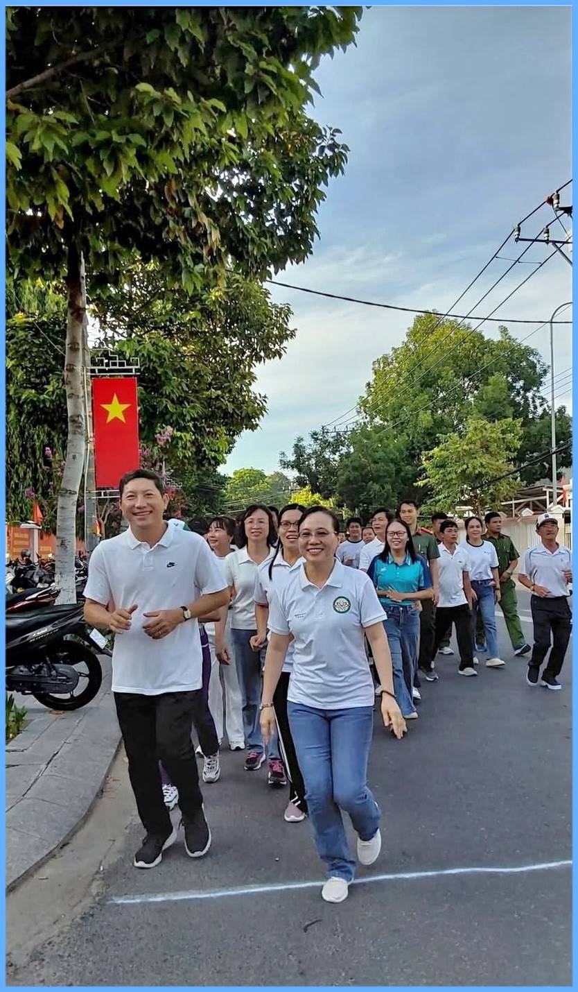 Hơn 300 người tham gia giải chạy hưởng ứng xây dựng xã, phường không ma túy