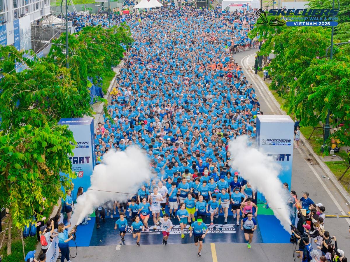 Skechers Friendship Walk & Run 2026 thu hút 6.000 vận động viên, lần đầu ra mắt đường chạy dành cho trẻ em