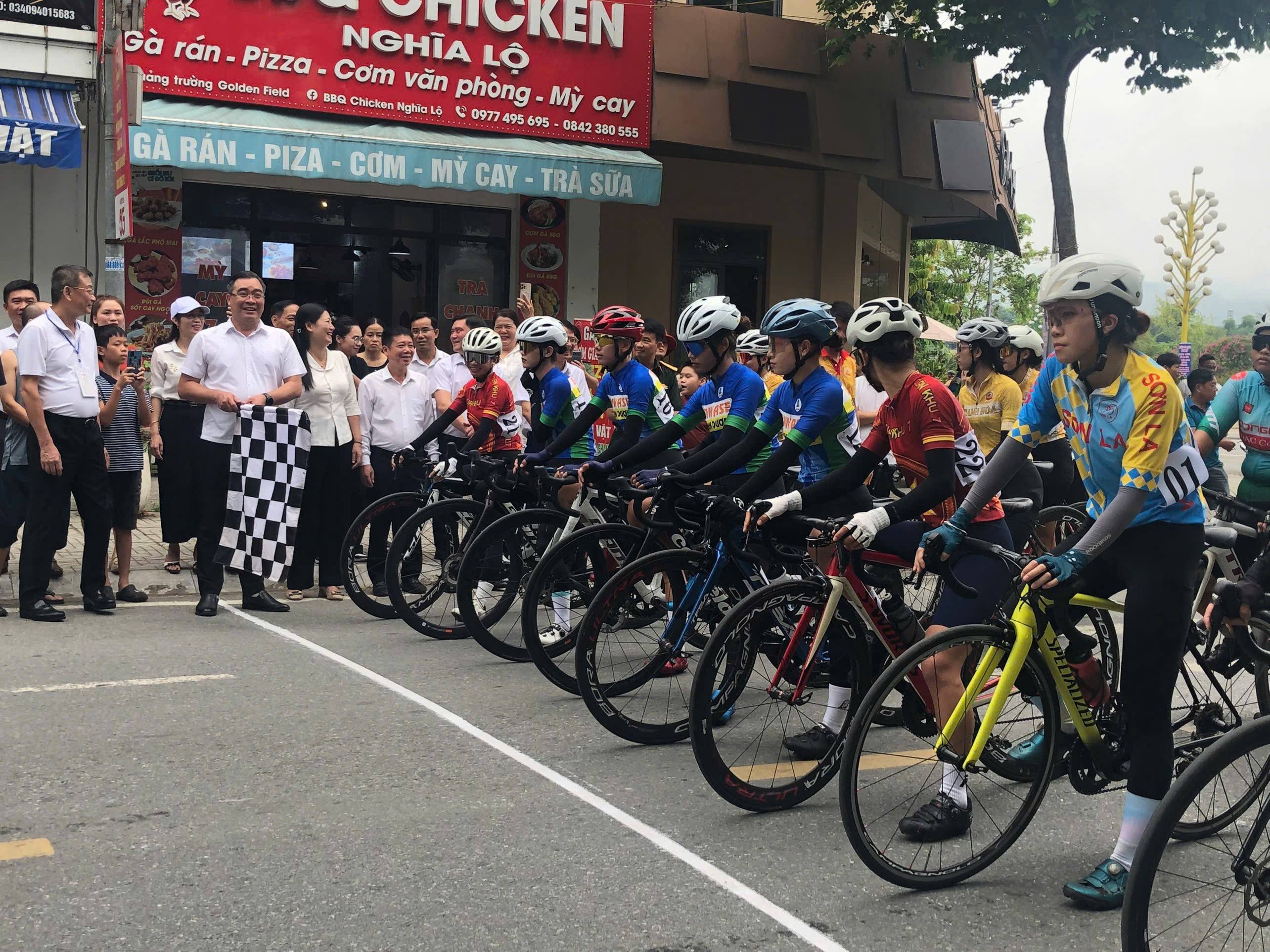 Hơn 150 cua-rơ tranh tài tại Giải vô địch xe đạp đường trường và địa hình các câu lạc bộ quốc gia năm 2026