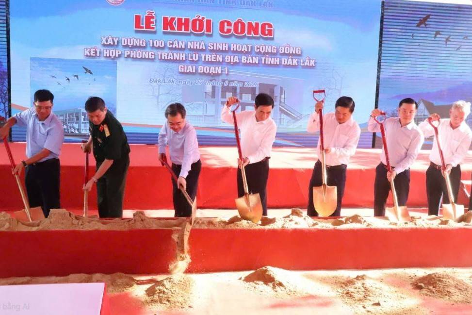 Đắk Lắk xây dựng 100 nhà sinh hoạt cộng đồng kết hợp phòng tránh lũ cho người dân