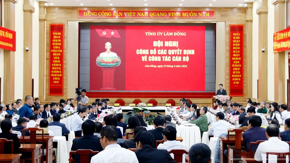 Lâm Đồng công bố quyết định điều động, bổ nhiệm cán bộ quản lý
