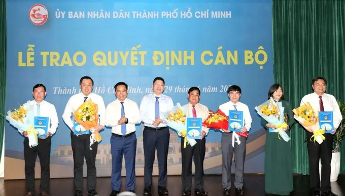 ​​​​​​​TP.Hồ Chí Minh điều động, bổ nhiệm nhiều cán bộ chủ chốt