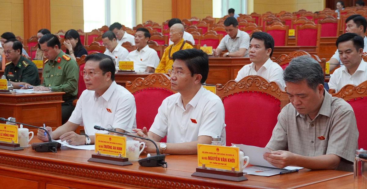 Quảng Trị thông qua nhiều nghị quyết quan trọng về ngân sách và đất đai