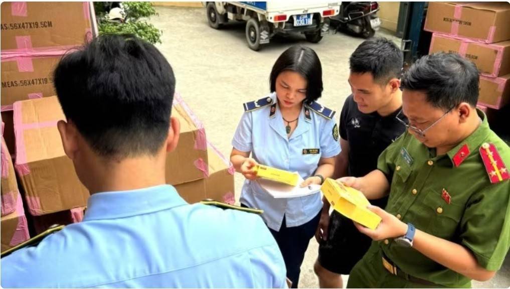 Hà Nội: Phát hiện 57.000 miếng mặt nạ dưỡng da giả nhãn hiệu BANOBAGI