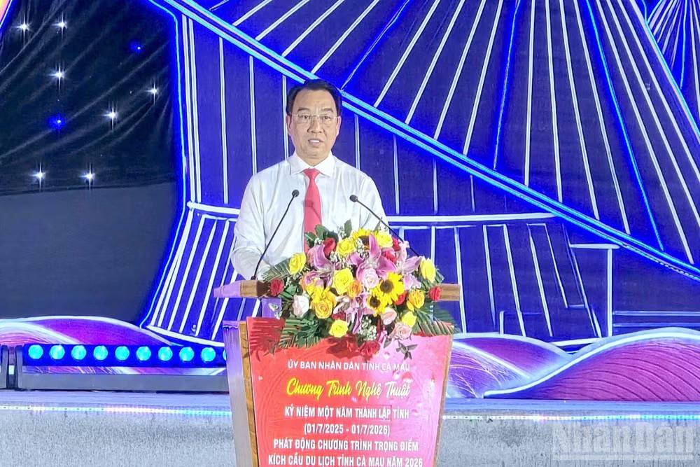 Phó Bí thư Tỉnh ủy, Chủ tịch Ủy ban nhân dân tỉnh Cà Mau Lữ Quang Ngời phát biểu 
