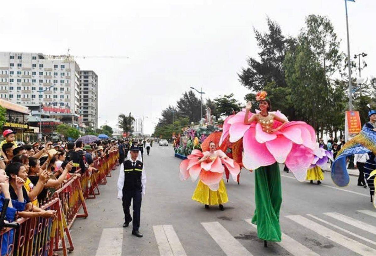 Thanh Hóa đón khoảng 9,95 triệu lượt khách du lịch trong 6 tháng đầu năm