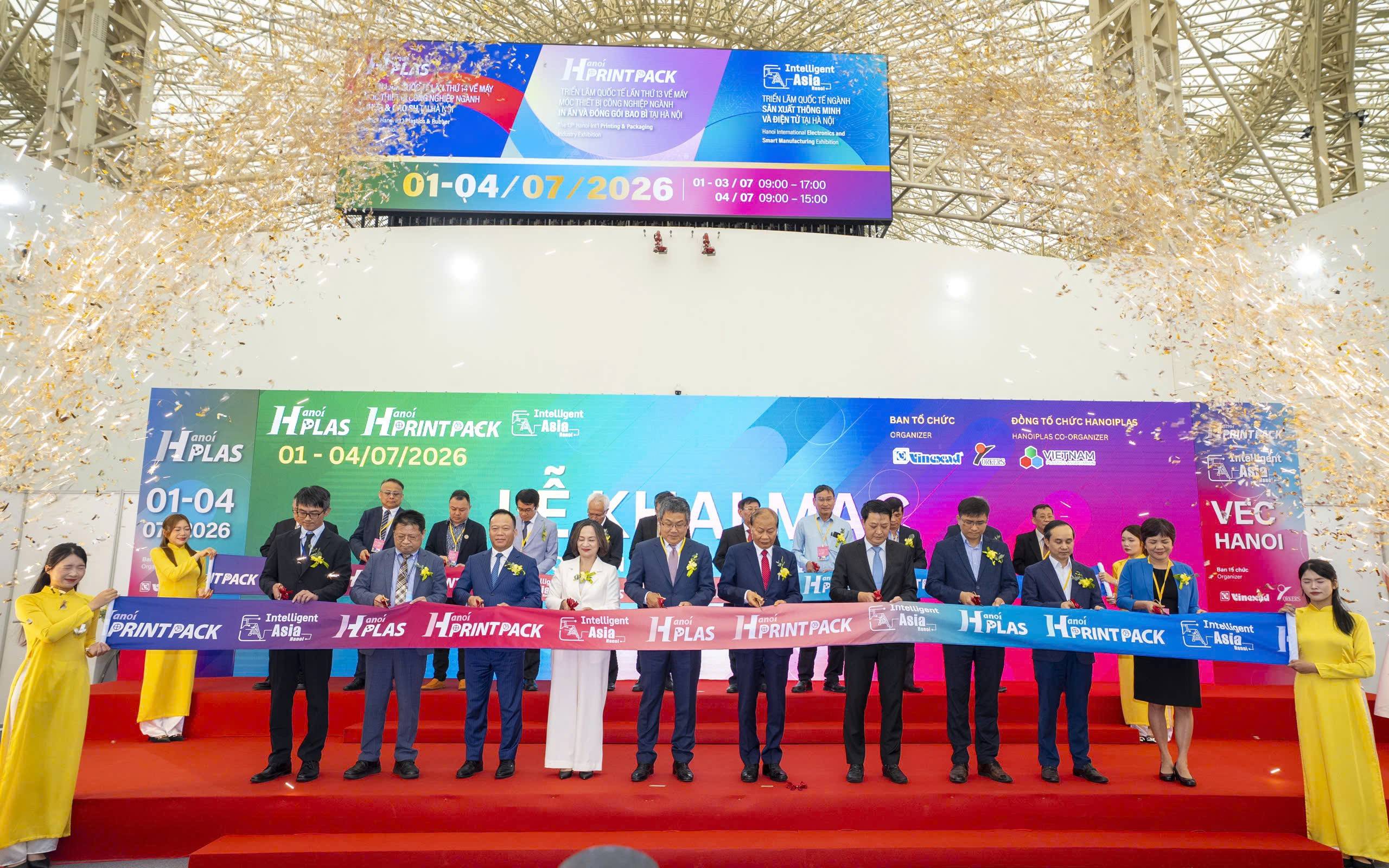 Ba triển lãm công nghiệp quốc tế quy tụ hơn 400 doanh nghiệp, khẳng định sức hút của Việt Nam trong chuỗi sản xuất toàn cầu