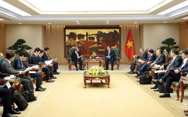 Phó Thủ tướng Thường trực khẳng định Việt Nam sẽ tiếp tục phối hợp với Đại sứ quán Nhật Bản tại Việt Nam, JICA, JETRO và các hiệp hội doanh nghiệp Nhật Bản thúc đẩy quan hệ thương mại, đầu tư giữa hai nước - Ảnh: VGP/Phương Nguyên