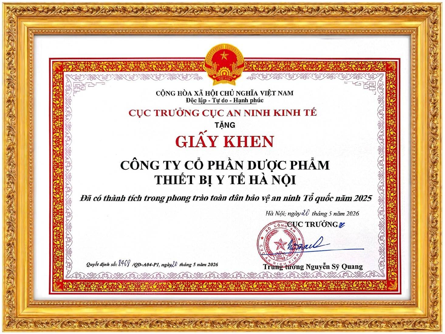 Cục An ninh Kinh tế - Bộ Công an trao tặng Giấy khen cho HAPHARCO đã có thành tích trong phong trào toàn dân bảo vệ an ninh Tổ quốc năm 2025