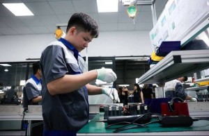 GDP Việt Nam tăng 8,18% nửa đầu 2026 giữa bối cảnh kinh tế toàn cầu biến động