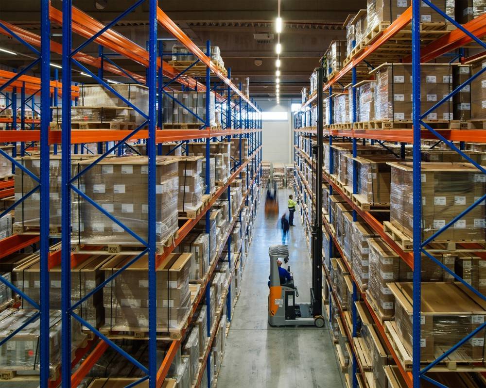 Xuất nhập khẩu vượt 549 tỷ USD, nhập khẩu tăng mạnh theo đà phục hồi sản xuất