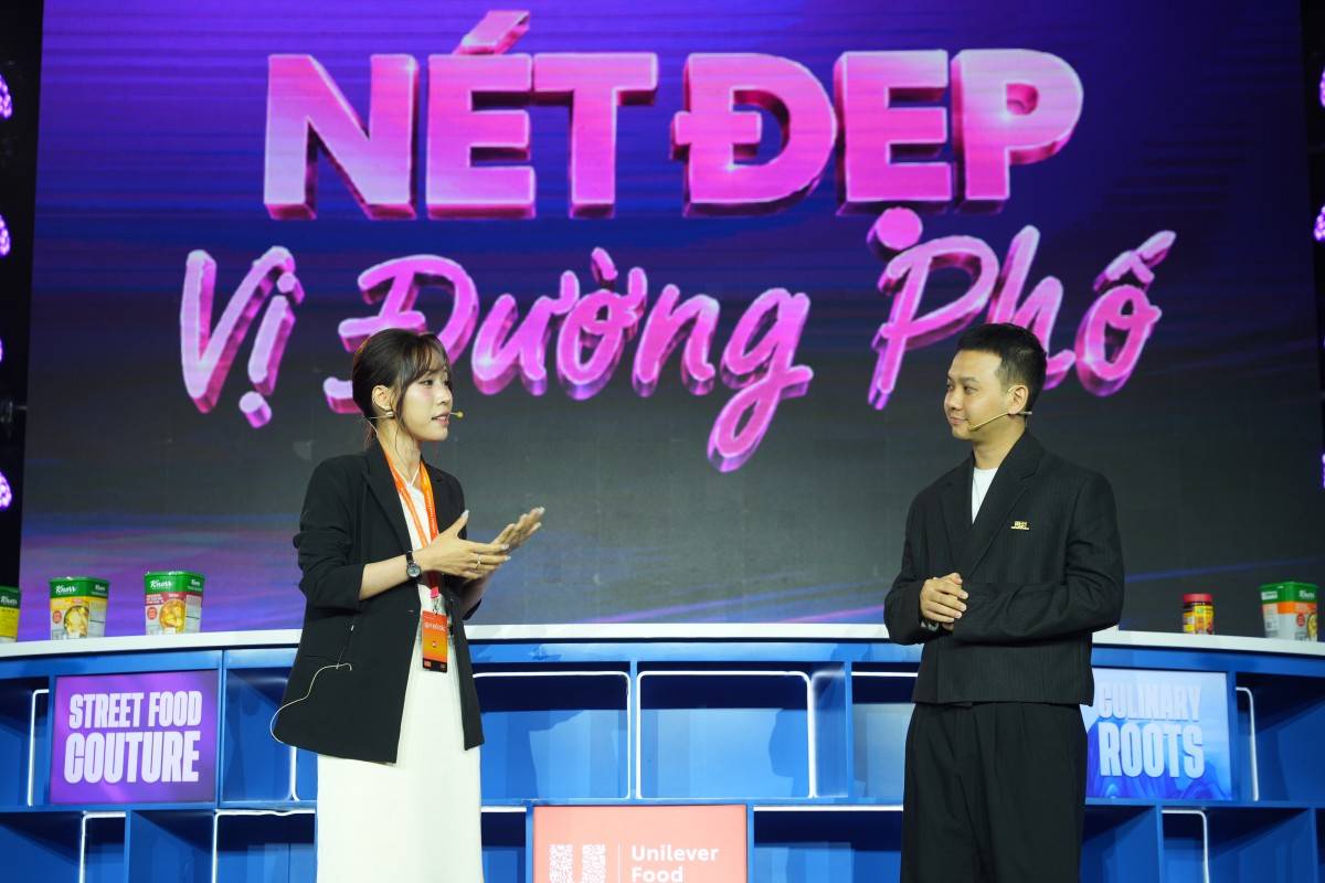 Bà Phạm Thị Quỳnh Thi - Quản lý Bộ phận Tư vấn Ipsos Strategy3 VN và ông Nguyễn Quốc Duy_Giám Đốc Marketing UFS Vietnam chia sẻ về 4 xu hướng ẩm thực 