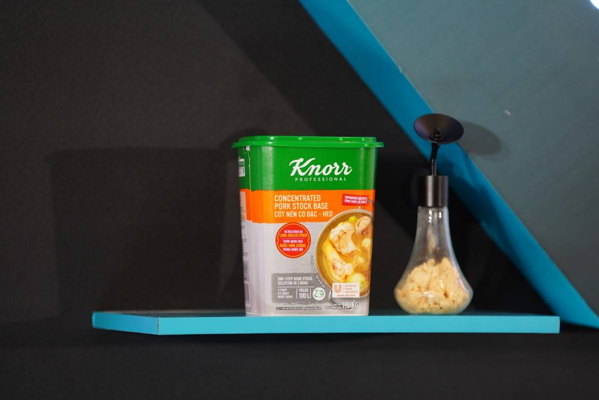 Sản phẩm Cốt Nền Cô Đặc Gà Knorr