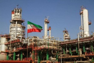 Nhật Bản cân nhắc nối lại nhập khẩu dầu thô Iran