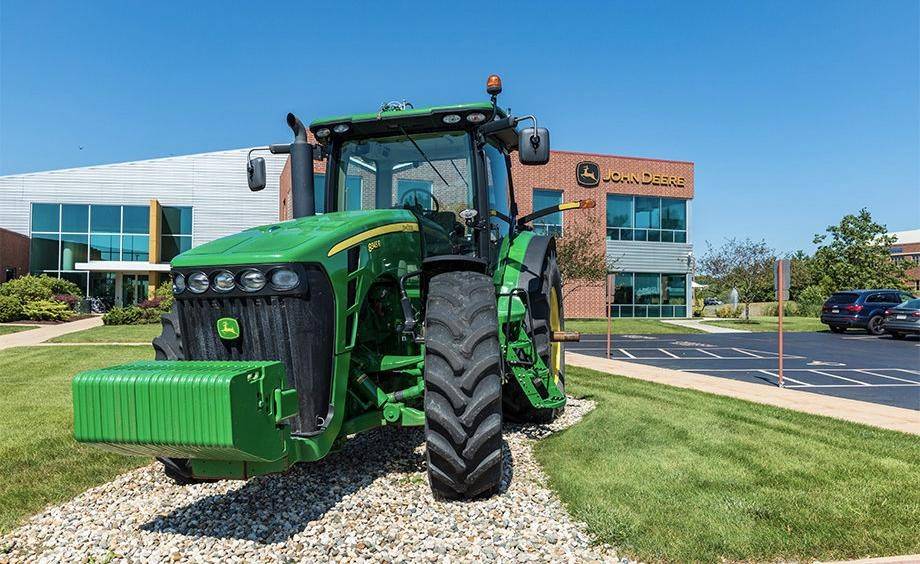 John Deere See & Spray và cuộc cách mạng AI trong nông nghiệp chính xác