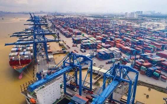 Trong chiến lược dài hạn, TP. Hồ Chí Minh cũng hướng đến phát triển hệ thống cảng biển hiện đại