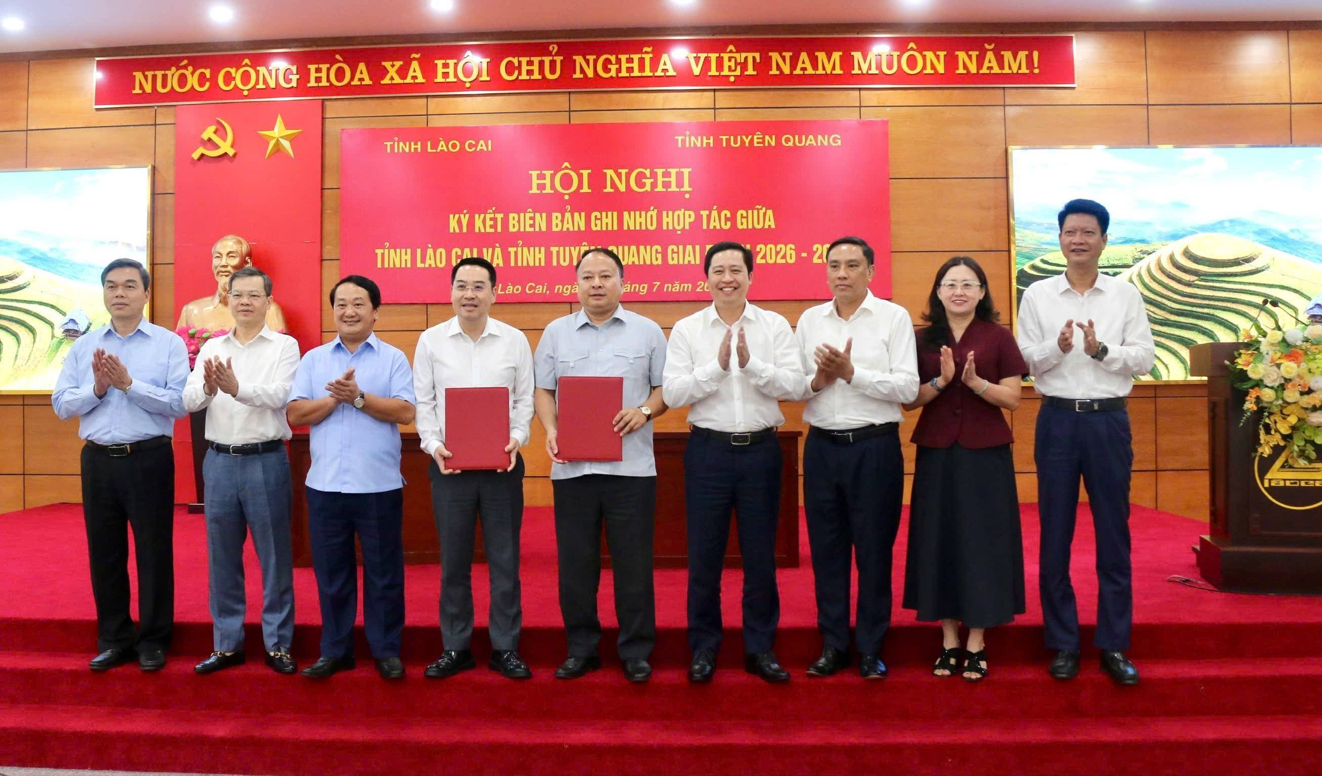 Lào Cai - Tuyên Quang ký kết hợp tác giai đoạn 2026 - 2030, mở rộng liên kết phát triển vùng