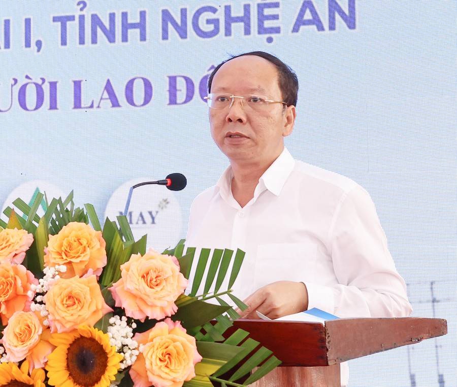 Xựng xây một thị trường lao động năng động, nhân văn và bền vững