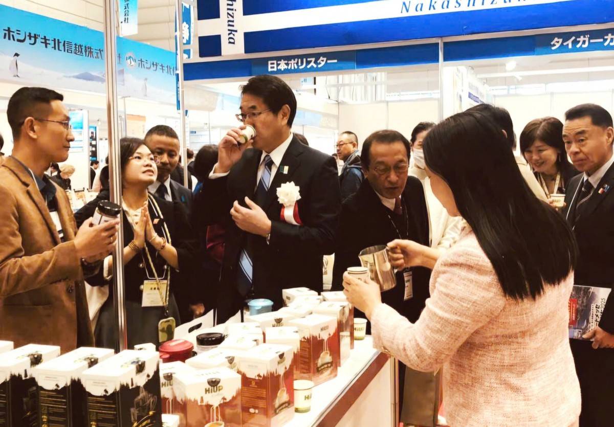 Doanh nghiệp cà phê An Thái (Đắk Lắk) giới thiệu sản phẩm cà phê tại thị trường Nhật Bản (Ảnh minh họa).