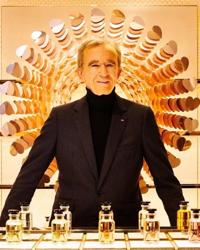 Tỷ phú Bernard Arnault tiếp tục đối mặt với truy thu thuế từ chính quyền Pháp