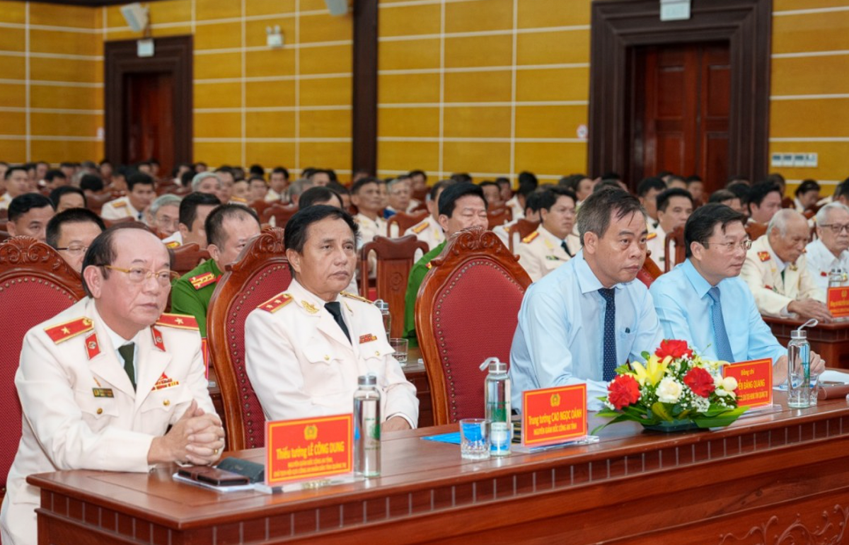 Quảng Trị kỷ niệm 80 năm Ngày truyền thống lực lượng An ninh nhân dân